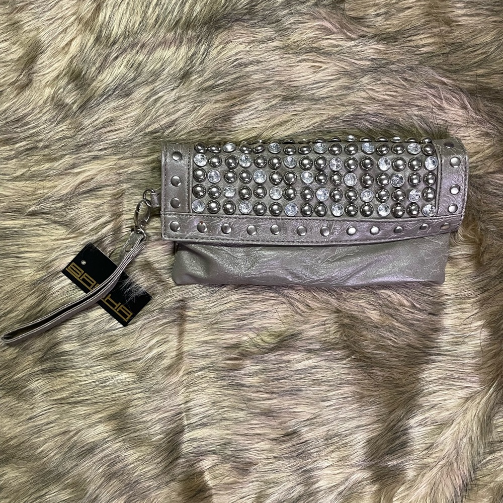 NWT Grey super cute roomy wristlet